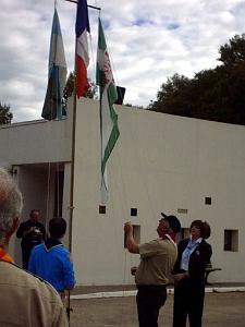 SCOUTS D ORANIE NIMES 2007 02 LE LEVER DES COULEURS
